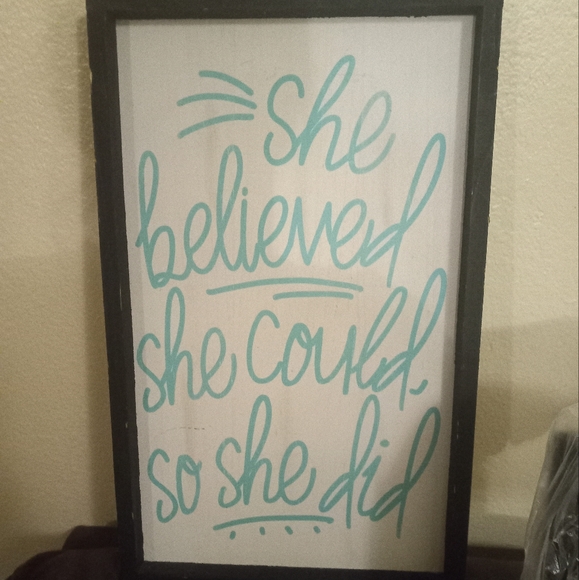 Wall decor - Picture 1 of 1